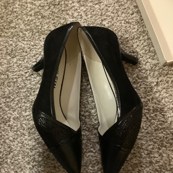 Anne Klein Women's Dress Shoe 9m - Picture 4 of 5